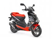 2012 Aprilia SR 50 R Street photo